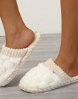 Rabbit's Feet Slippers